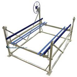 Pontoon Tritoon Boat Lift Hoists